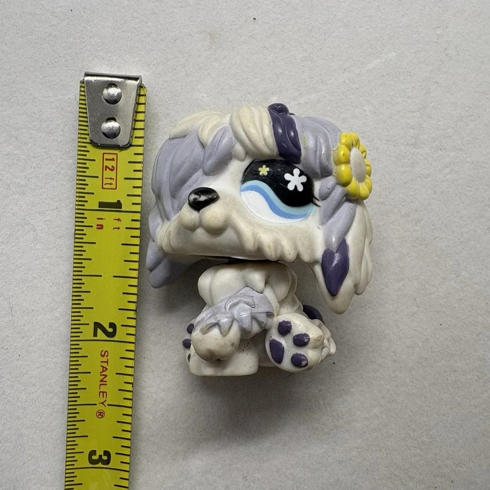 Littlest‎ Pet Shop LPS #466 Gray White Sheepdog Yellow Flower, Blue Flower Eyes
